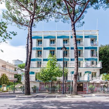 Hotel Residence Des Bains Чезенатіко Екстер'єр фото